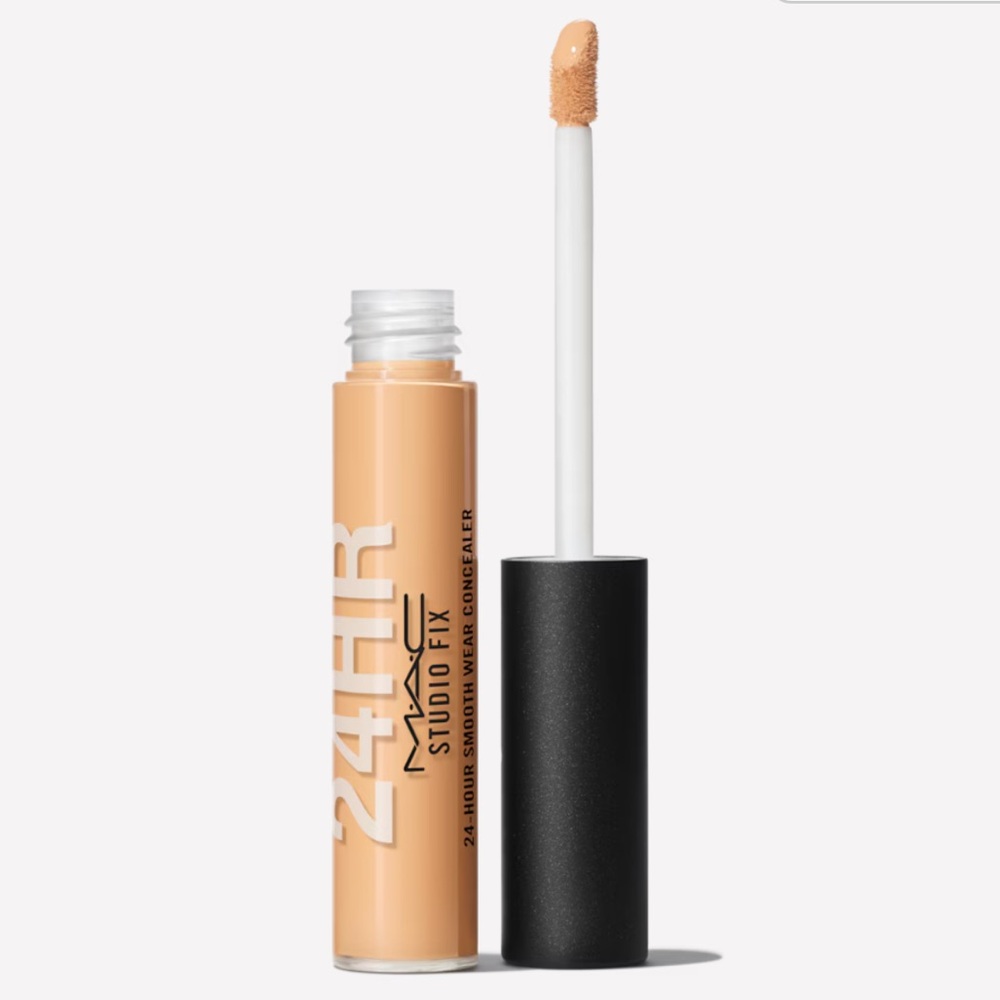 MAC Cosmetics Studio Fix Concealer NC43